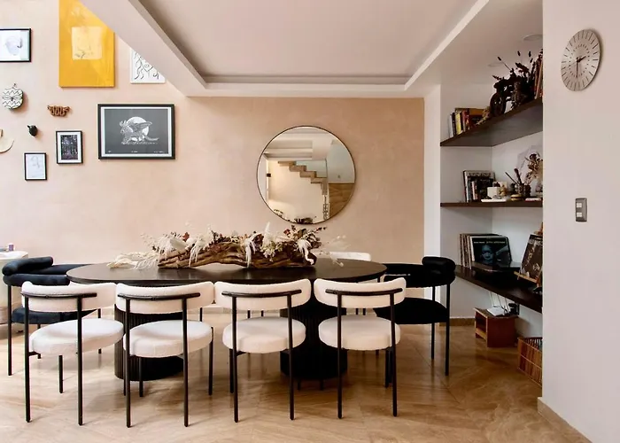 Сasa de vacaciones Casa Ha A Soulful 7br W Rooftop, Condesa