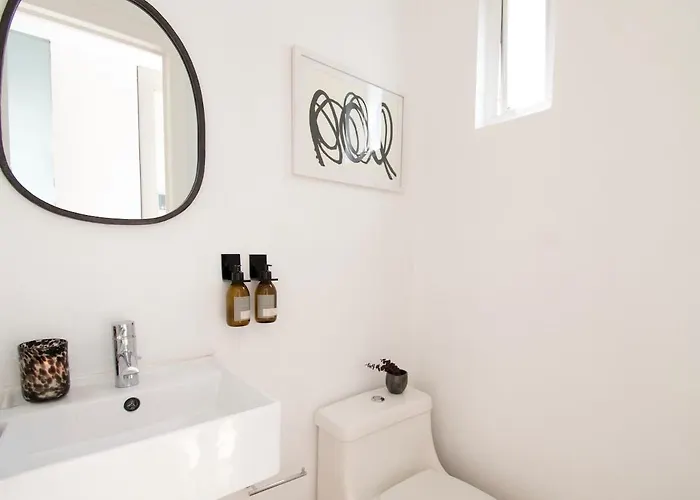 Casa Ha A Soulful 7br W Rooftop, Condesa