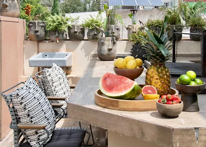 Casa Ha A Soulful 7br W Rooftop, Condesa Сasa de vacaciones *