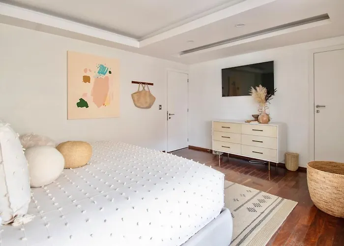 Casa Ha A Soulful 7br W Rooftop, Condesa